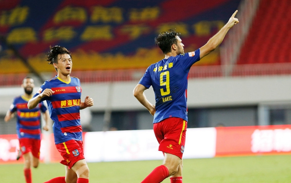 爱游戏娱乐-包含广州富力客场逆转，战胜青岛黄海的词条